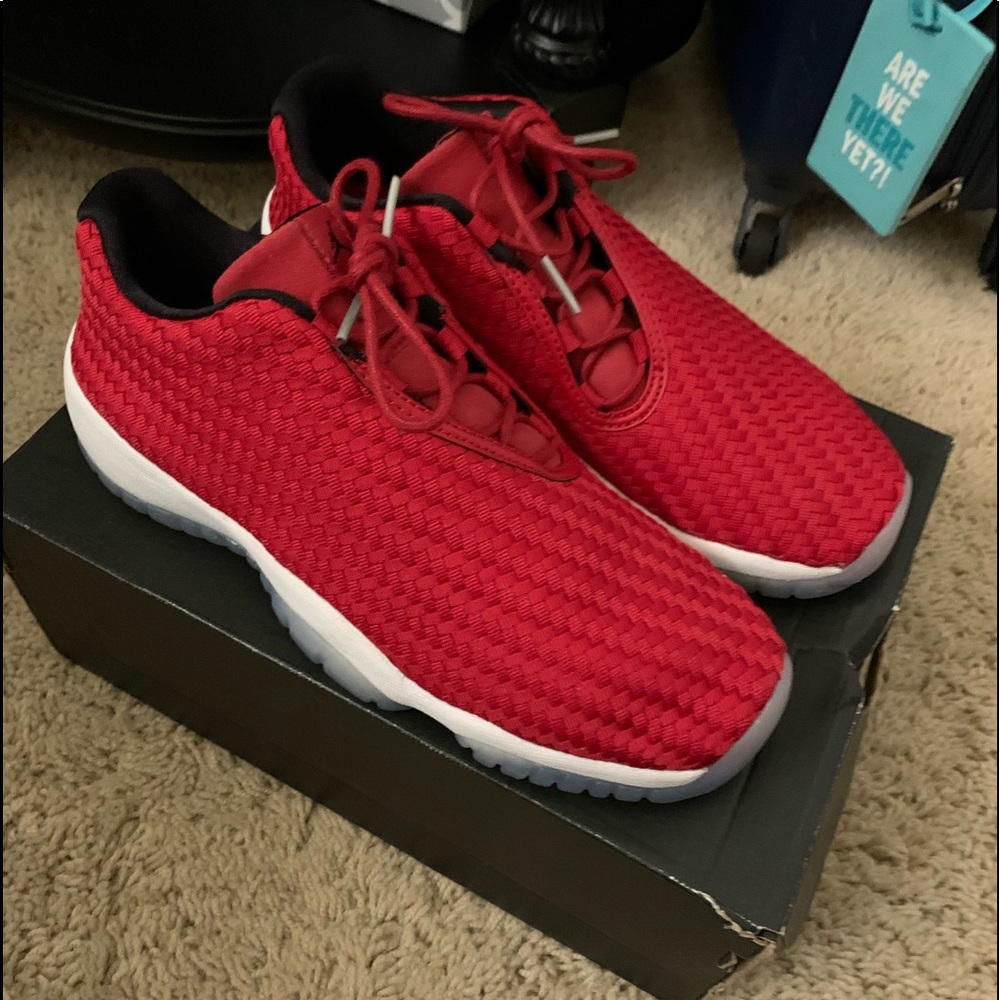 Air Jordan Future Low size 6.5Y